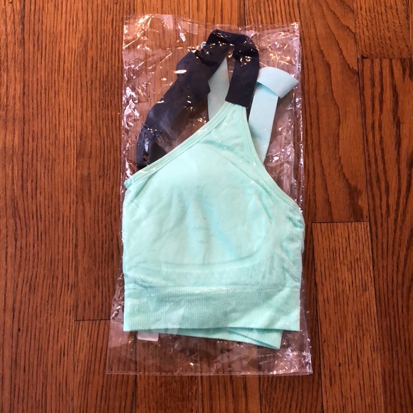 MoonWake Yoga Co Intimates & Sleepwear Nwt Cross Strap Sports Bra